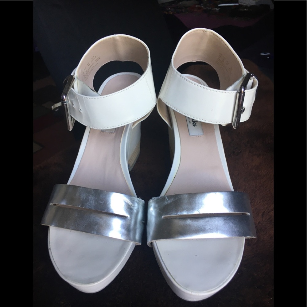 Clark’s Rosalie Pose sandals